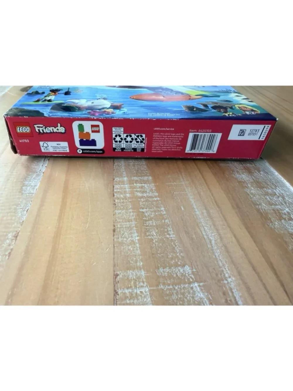 LEGO Friends Sea Rescue Plane Creative Building Set # 41752 - Box Damage